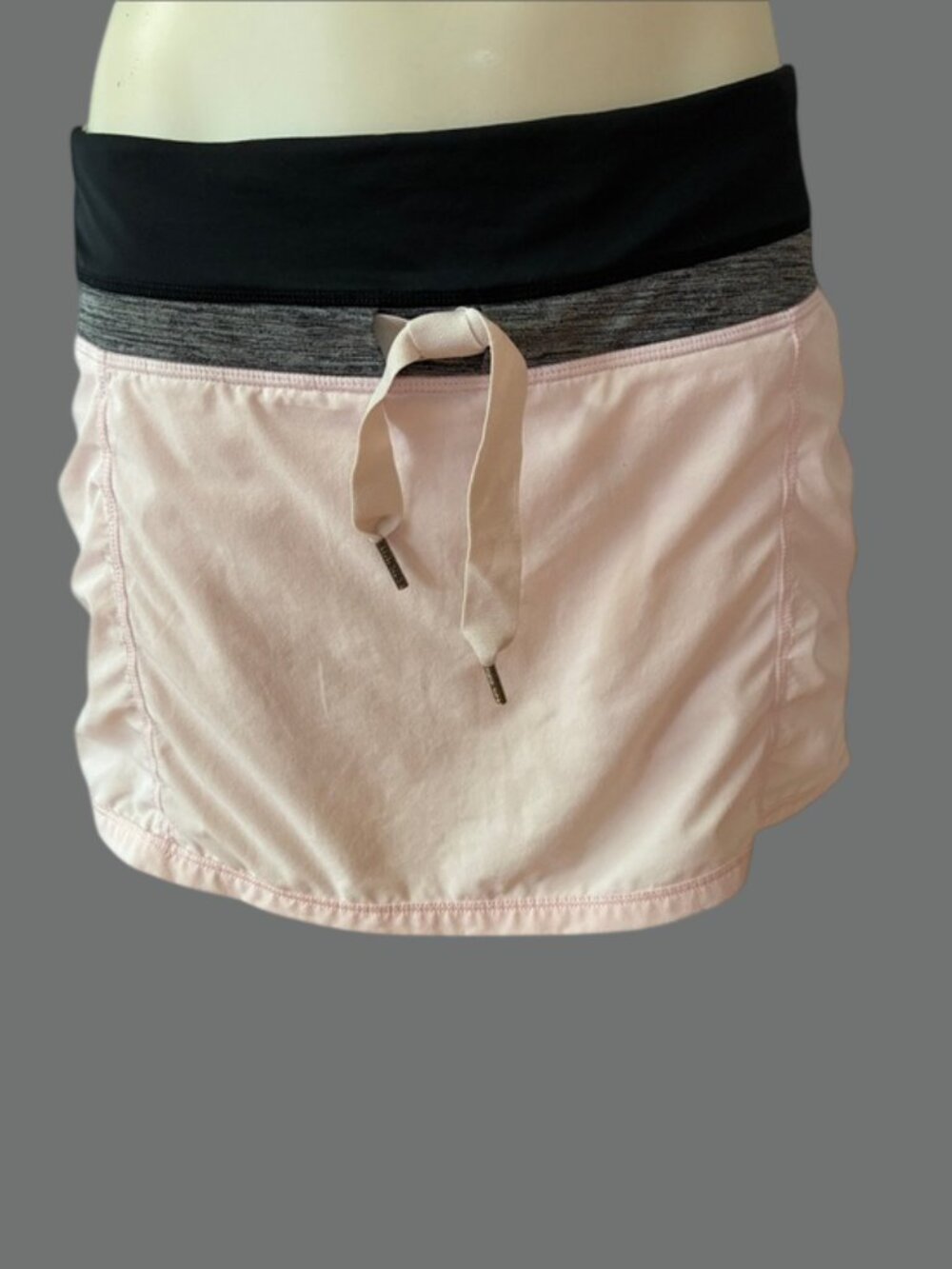 Lululemon Run Energy Skirt/Skort Light Pink & Grey Size 8